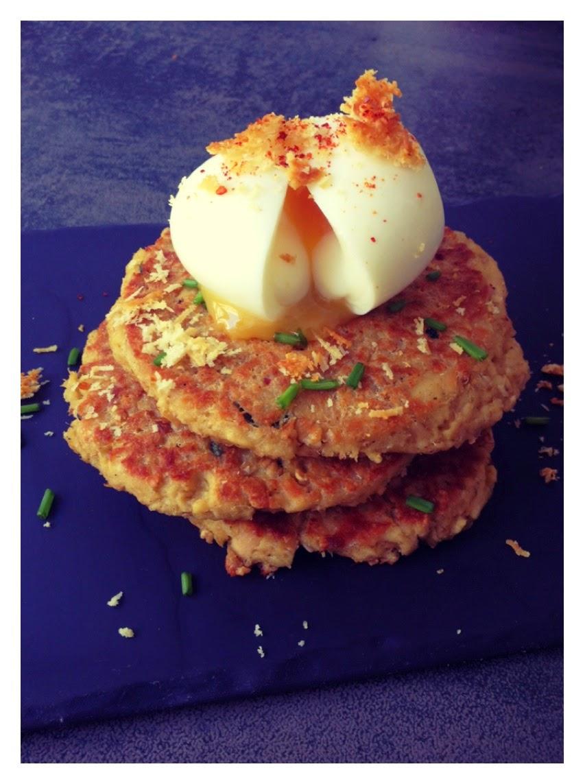 [Recette] Galettes de thon aux flocons d'avoine, œuf mollet et copeaux de parmesan