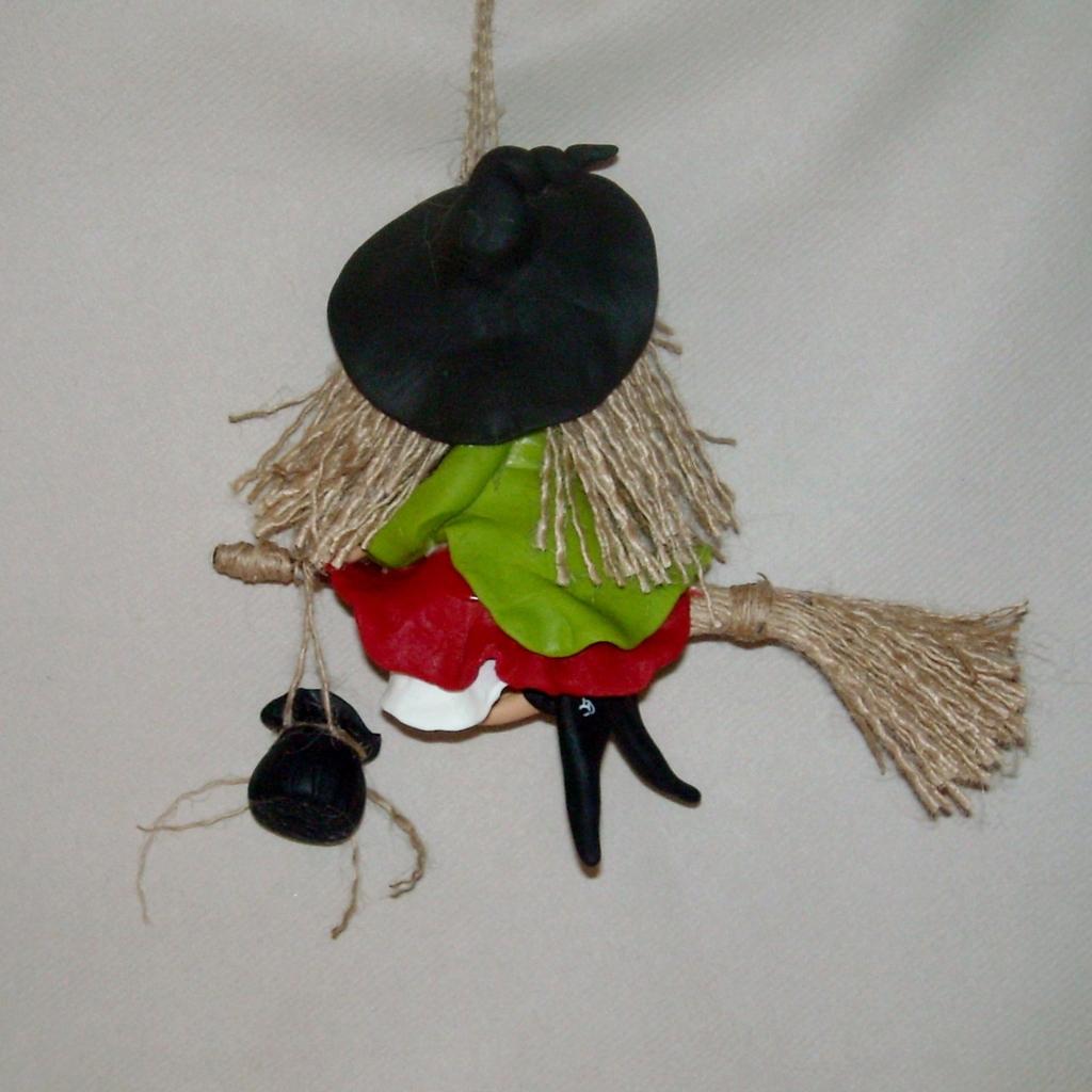 Sorcière à suspendre