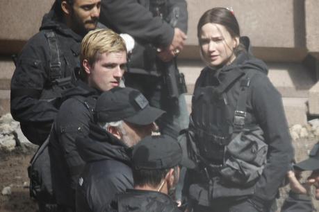 Bande annonce et Photos de Hunger Games La Révolte Partie 1