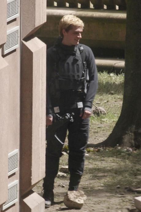 Bande annonce et Photos de Hunger Games La Révolte Partie 1