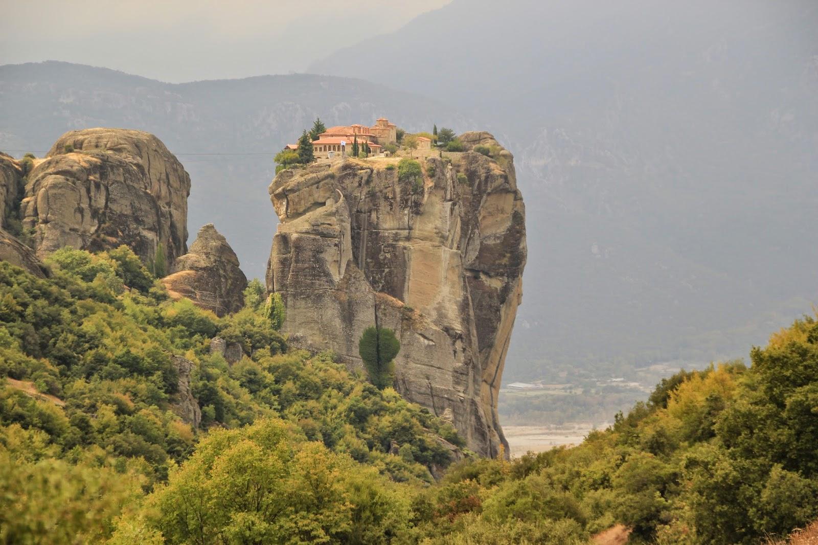 Voyage en Grèce: Les fabuleux monastères des Météores!