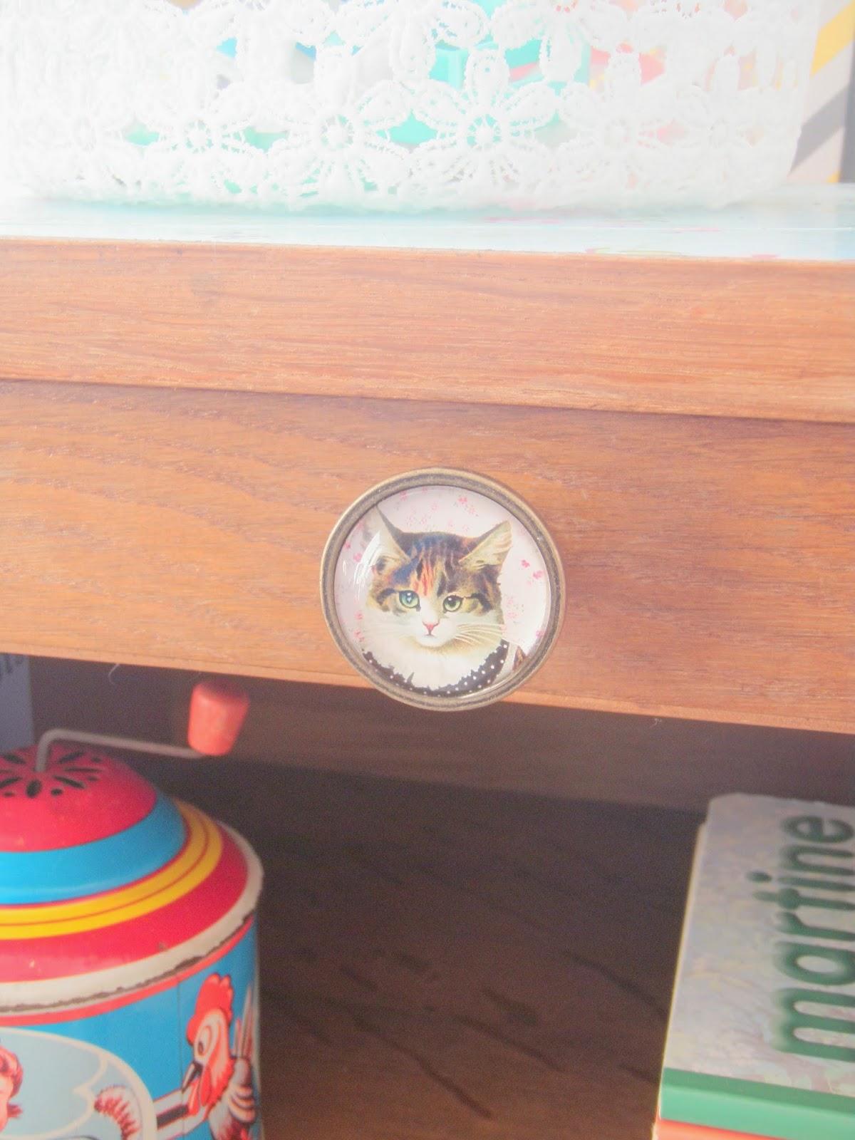 Des boutons de meubles qui ont du chat !
