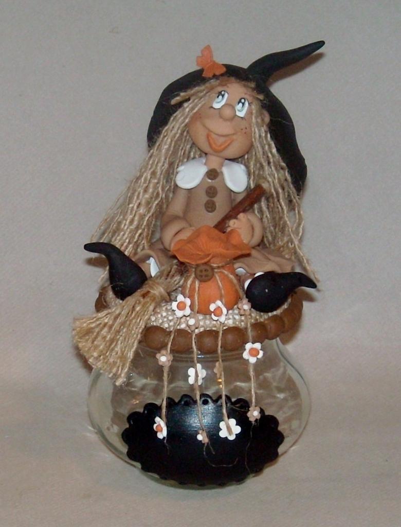 Pot avec p'tite sorcière 