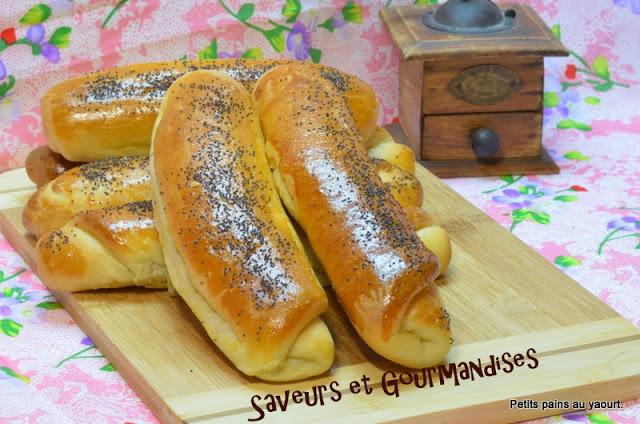 Petits  Pains au Yaourt  .