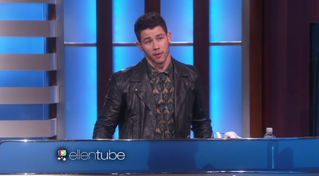 STYLE : Nick Jonas in undies nick_ellen