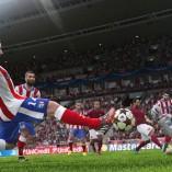 Découvrez le jeu vidéo « Pro Evolution Soccer 2015″