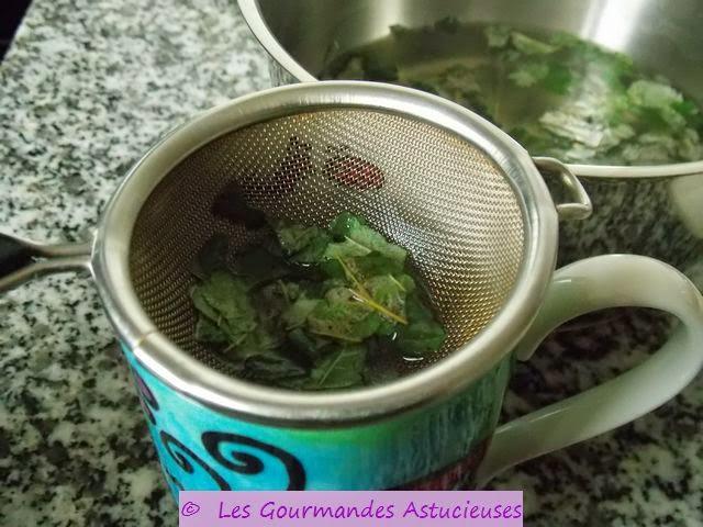 Des Framboises et une infusion de feuilles de framboisier fraîche en Novembre !