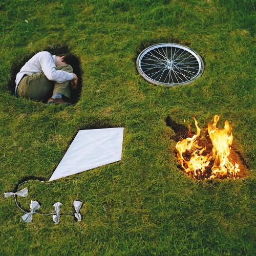 girls-in-hawaii-hello-strange-cover