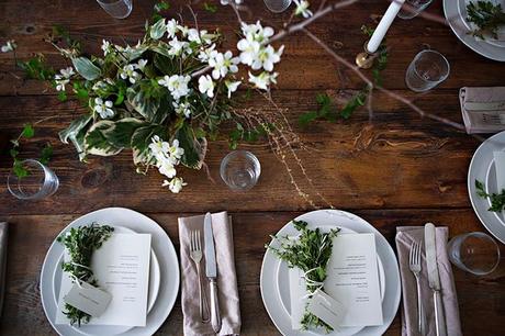 Décorez votre table avec des herbes fraiches