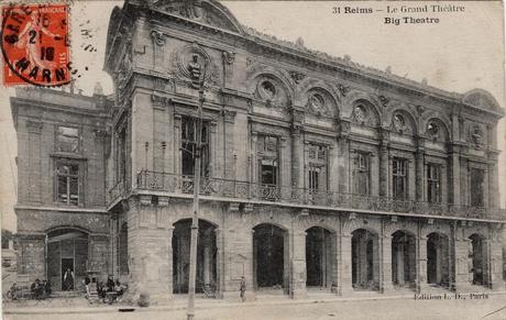 21 novembre 1914, à 4 heures, même vive secousse et les deux projectiles vont rue des Capucins, devant le Commissariat de police du 1er Canton, et rue Chanzy, devant l’ancien Grand séminaire