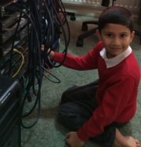 Moi, Ayan Qureshi, 5 ans, Expert en technologie Microsoft
