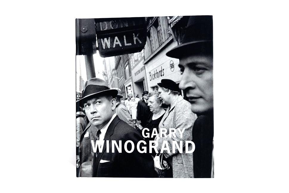 GARRY WINOGRAND – EXHIBITION CATALOGUE
