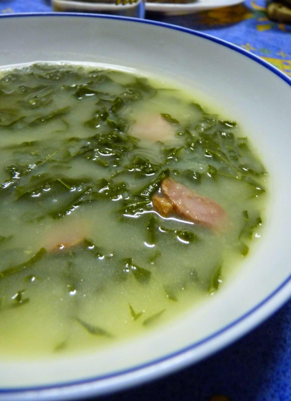 Caldo verde (soupe aux choux portugais) - Paperblog