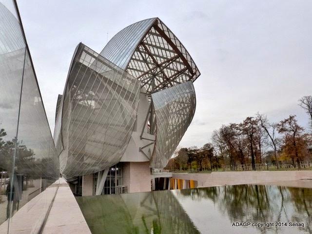 Fondation Louis Vuitton: un vaisseau de verre aux portes de Paris