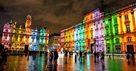 « Comment profiter de la Fêtes des Lumières en étant enceinte ? »