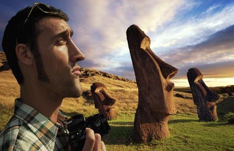 photo ressemblance homme visage statue ile de paques humour insolite