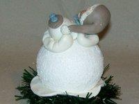 Boule de Noël avec bébé personnalisable en porcelaine froide