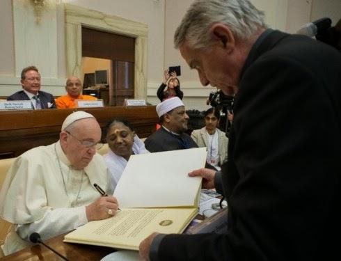 La prise de position du Pape contre l'esclavage vue par la presse argentine [Actu]