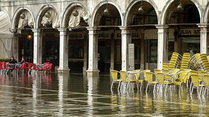 Piazza S.Marco, les pieds dans l'eau ...
