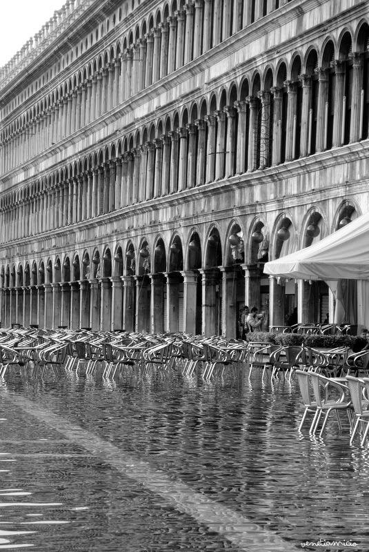 Piazza S.Marco, les pieds dans l'eau ...