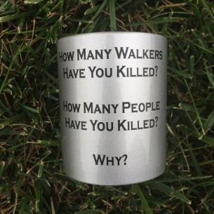  Geek : Le mug des trois questions de TWD  The Walking Dead mug geek 