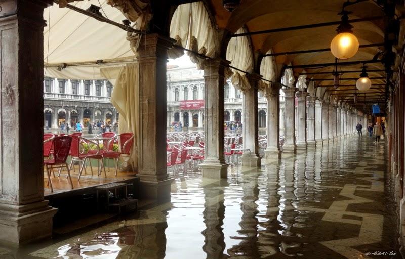 Piazza San Marco, les pieds dans l'eau...