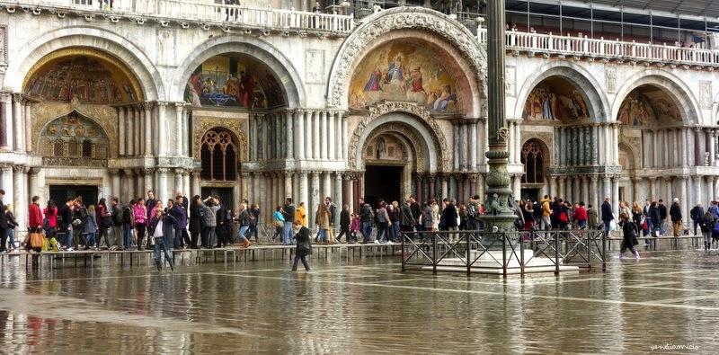 Piazza San Marco, les pieds dans l'eau...