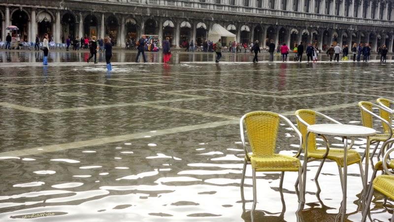 Piazza San Marco, les pieds dans l'eau...