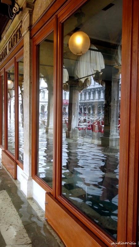 Piazza San Marco, les pieds dans l'eau...