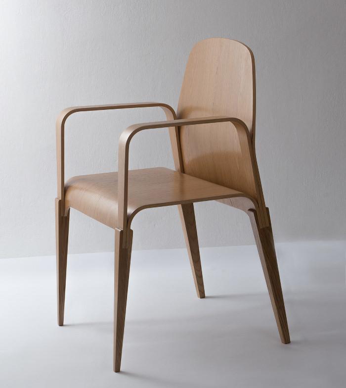 Projet étudiant : La chaise en bois par Julia Wilman