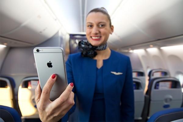 United Airlines adopte l'iPhone 6 Plus pour s'envoyer en l'air