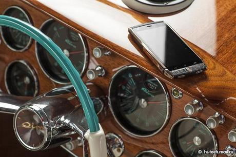 Tonino 88 Tauri: Un smartphone signé Lamborghini Tonino 88 Tauri: Un smartphone signé Lamborghini