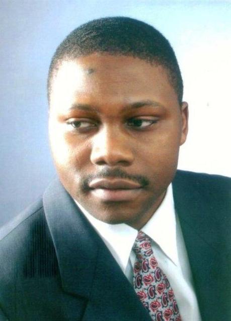 Distinctions : L’auteur camerounais Hilaire Mbakop distingué en Allemagne, lauréat de l’Adler Entrepreneurship Award 2014