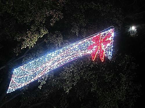 Une ville et ses guirlandes