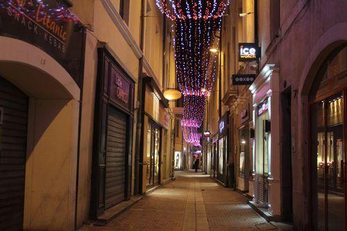 Une ville et ses guirlandes