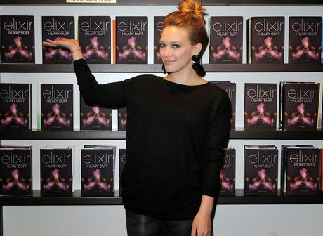 Girl Online de Zoe Sugg, alias Zoella...ou le complexe du nègre éditorial.