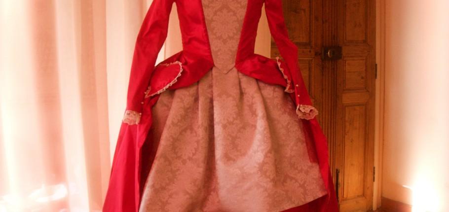 Robe néo-baroque Pink Lady