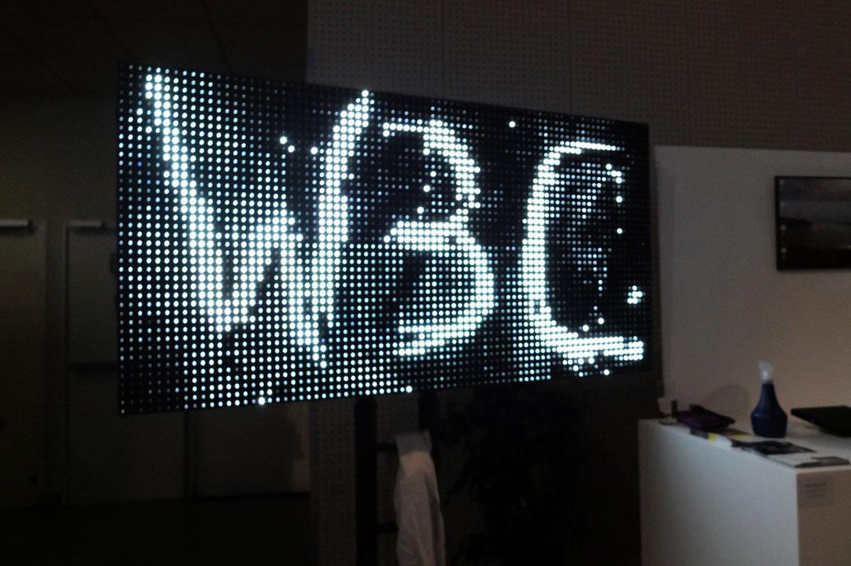 Water Light Graffiti, par Antoine Fourneau. Co-production Art2M