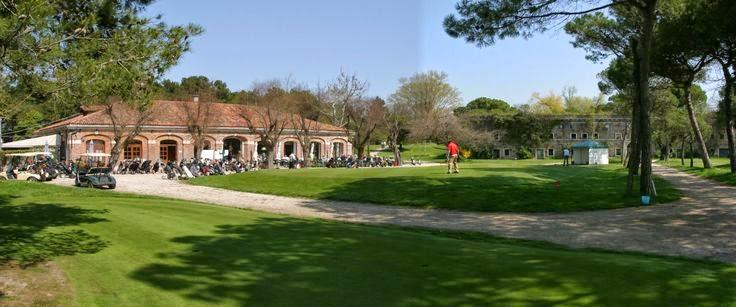 Jouer au golf à Venise pendant les fêtes de fin d'année