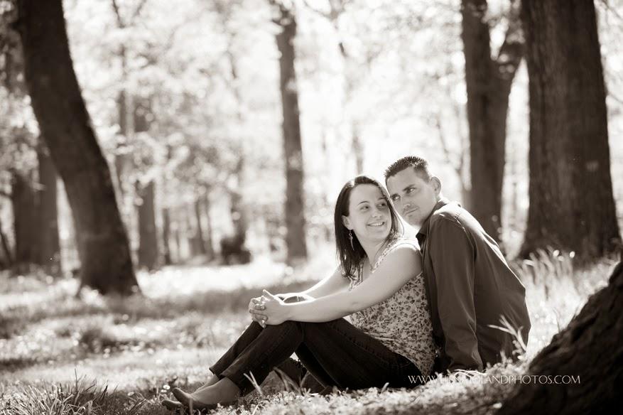 Seance Engagement de Emilie & Julien. Lagardelle sur Leze.