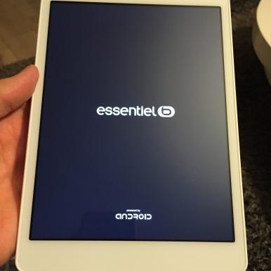 Test : Tablette multimédia Android Essentielb Smart’Tab 7801 !   Recently updated !