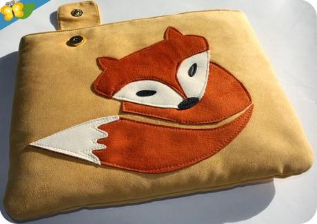 Housse de tablette faite main par Kekoyu