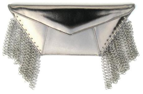 Kzeniya-wild-silver-with-silver-chains-@-TASK-PR1