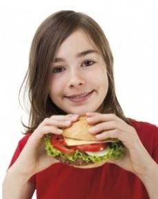 FAST FOOD: Associé aussi à de moins bons résultats scolaires! – Clinical Pediatrics