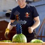 935332_302563653207025_1924871155_n