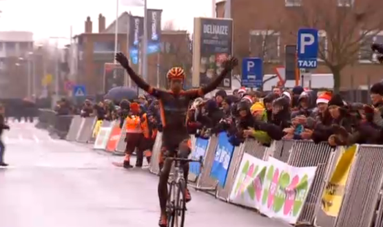 Wout van Aert remporte le cyclo-cross de Bredene 2014