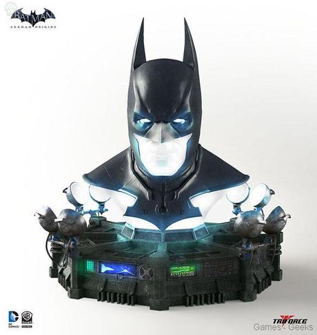 Batman Arkham Origins Cowl Full Scale Replica Geek : Sélection de figurines de lunivers Batman  
