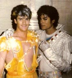 Michael-Jackson-and-Barry-Lather-onset-at-Captain-EO