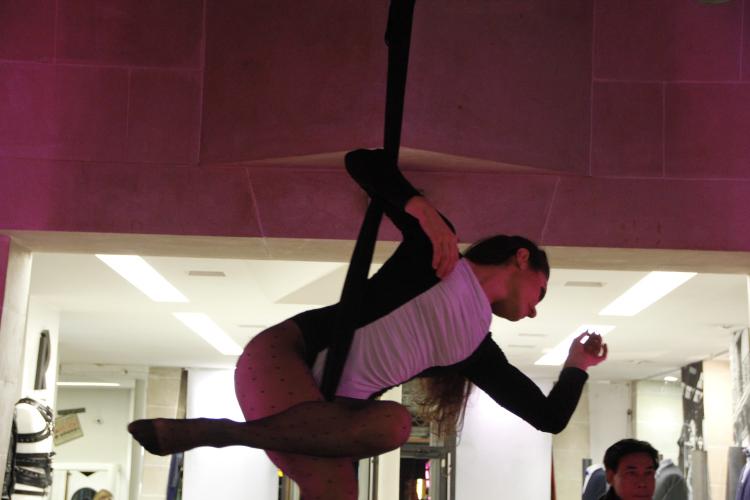 Le Dancing Smoking de Renoma