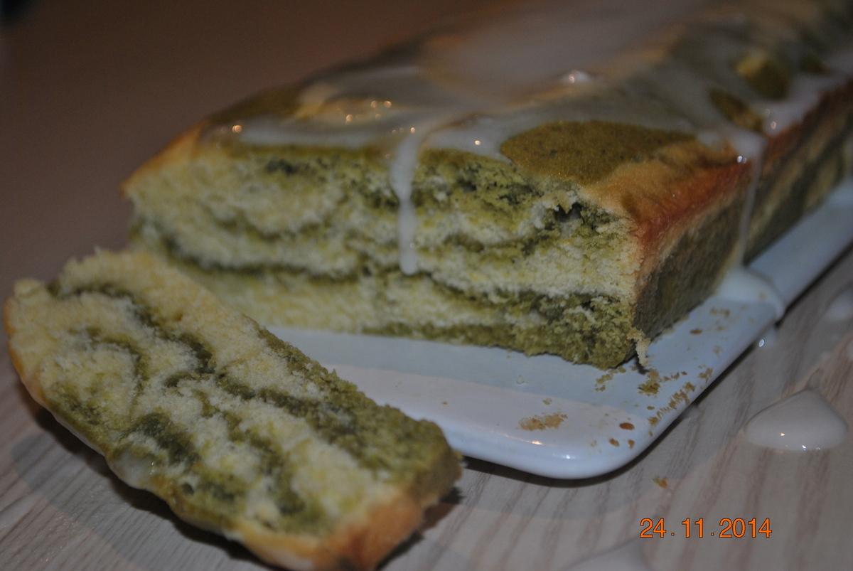 Cake marbré au thé Matcha